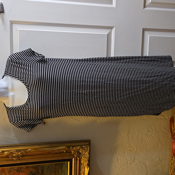 Tiffany & Grey Short Sleeve Striped Dress - Picture 1 of 4